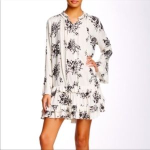 Ro & De White & Black Boho Peasant Floral Print Dress Size  Medium